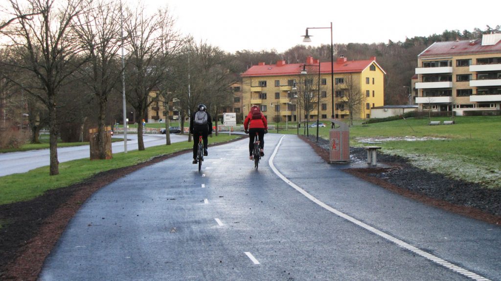 Delsjövägen: Första pendlingscykelbanan är klar Delsjövägen: Första pendlingscykelbanan är klar