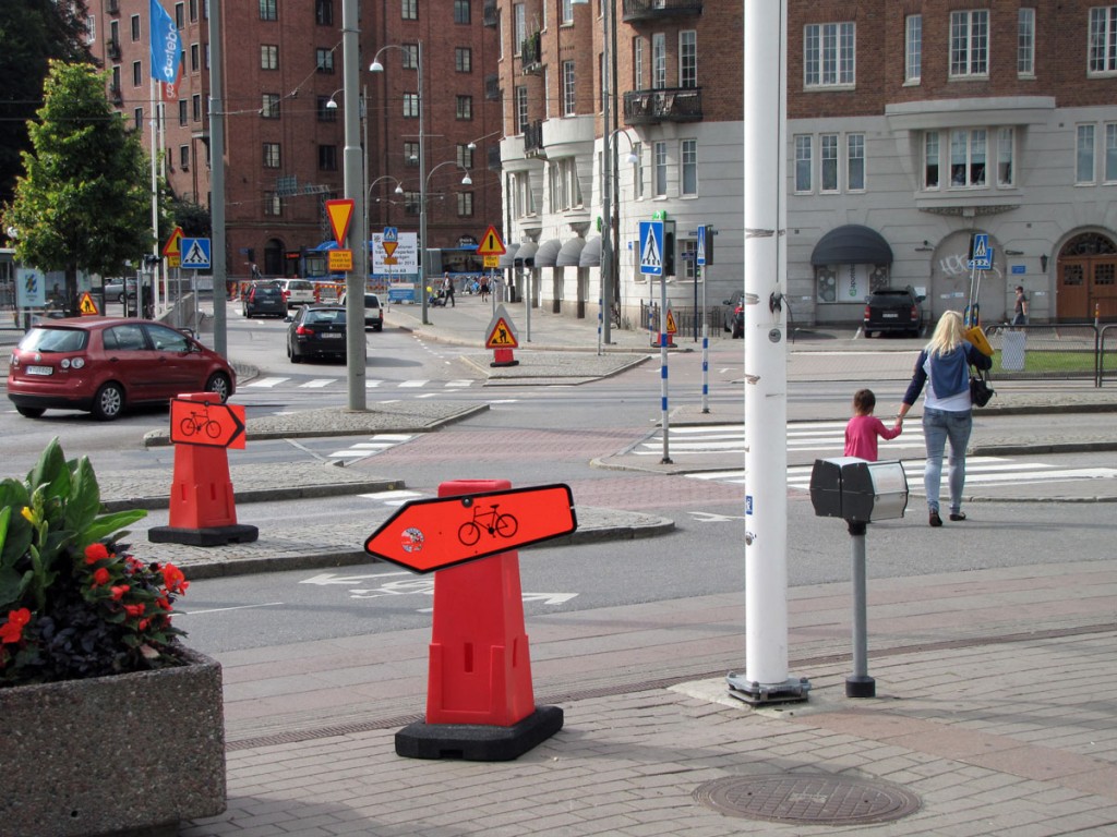Korsvägen, korsningen med Skånegatan