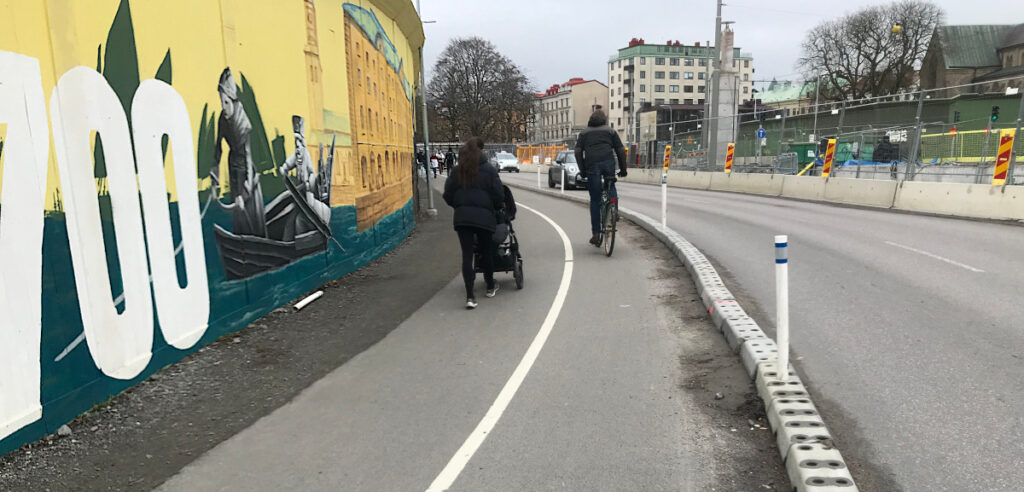 Nålsögat förbi VL-bygget vid Allén-Haga