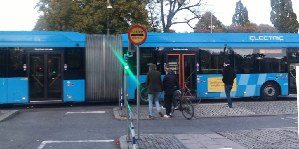 Cyklister och gående blockeras